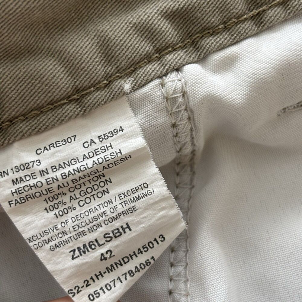 Wrangler Authentics Mens Size 42 Cargo Shorts Beige 100% Cotton ZM6LSBH - Picture 5 of 14